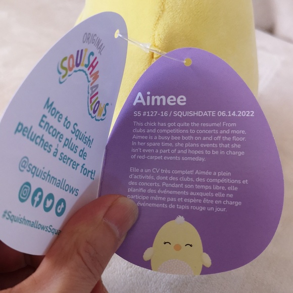 Squishmallow 5 inches Aimee, yellow chick - Picture 5 of 5